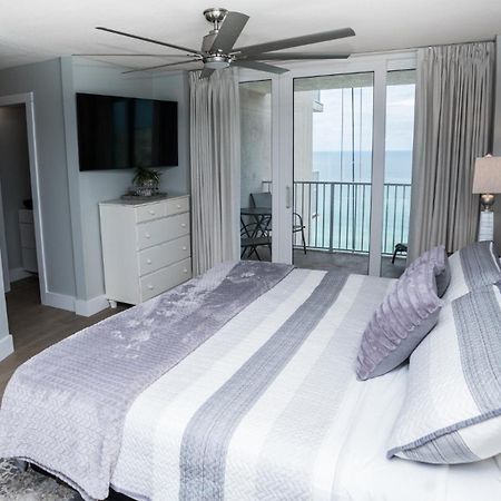New Rental - 3Br 3Ba Corner Beachfront - 2024 Remodel - 3 Pools, Tiki Hut, Gym, Tennis Панама-Сити Экстерьер фото