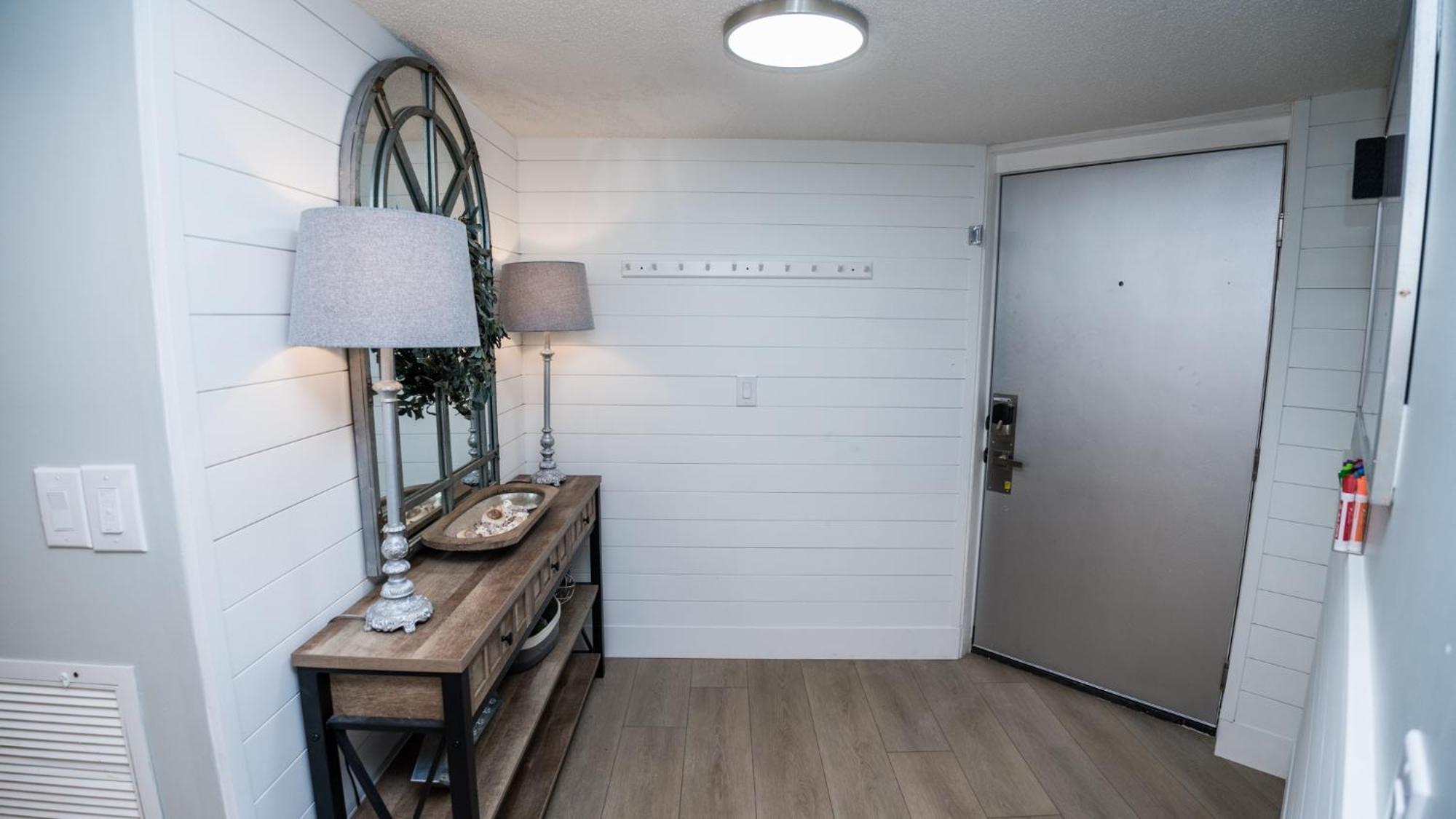 New Rental - 3Br 3Ba Corner Beachfront - 2024 Remodel - 3 Pools, Tiki Hut, Gym, Tennis Панама-Сити Экстерьер фото