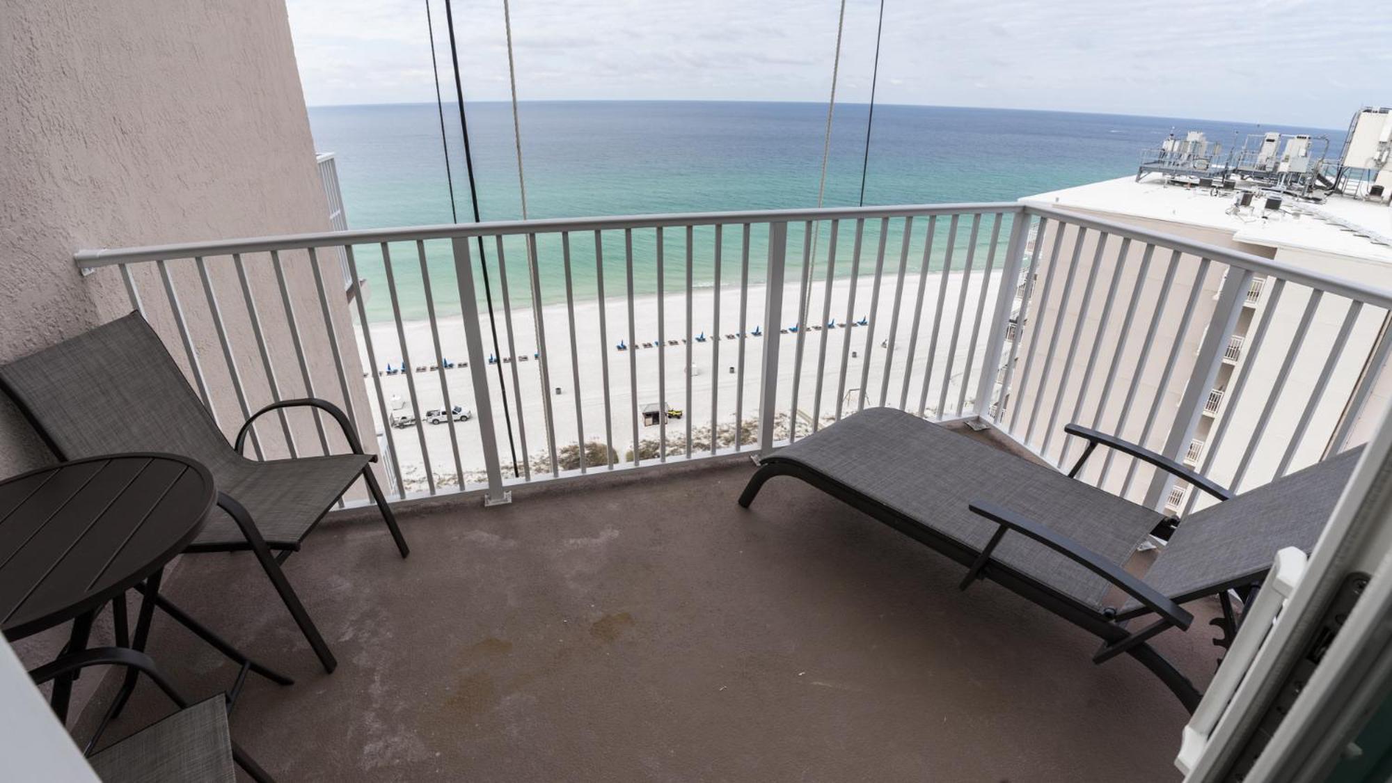 New Rental - 3Br 3Ba Corner Beachfront - 2024 Remodel - 3 Pools, Tiki Hut, Gym, Tennis Панама-Сити Экстерьер фото